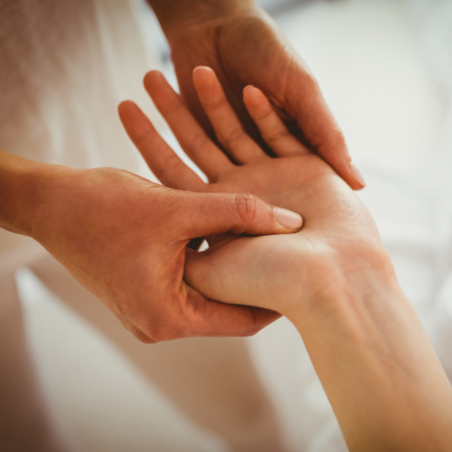 hand reflexology